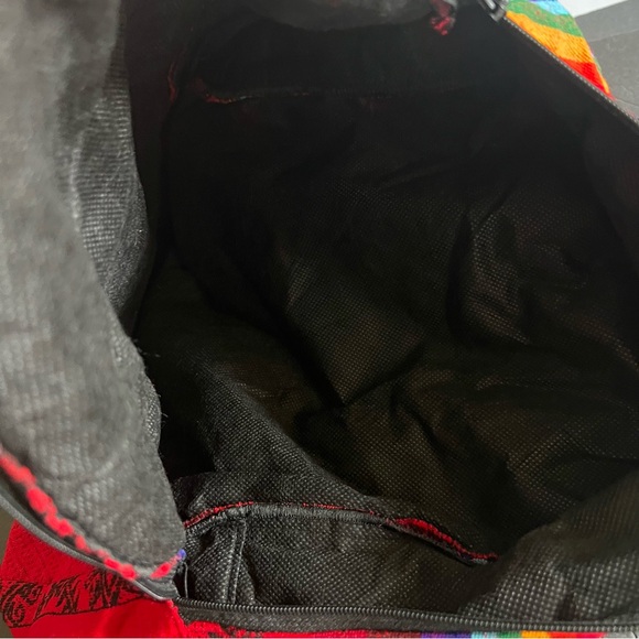Backpack Machu Picchu Alpaca Lama Handwoven Red - Picture 10 of 12